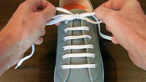 straight bar shoe lacing